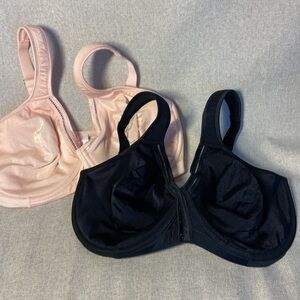 Breezies Light Pink and black Women's Bras. Size 36DDD. New.